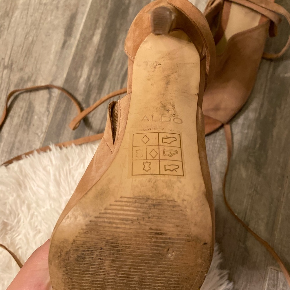 Aldo heels - Picture 6 of 7